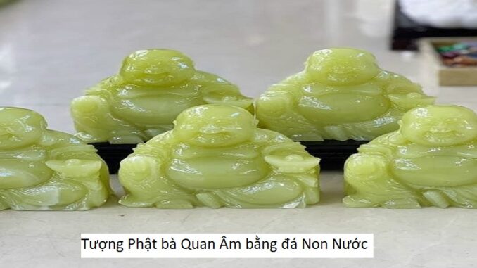 Tượng Phật bà Quan Âm bằng đá Non Nước Tượng Phật bà Quan Âm bằng đá Non Nước
